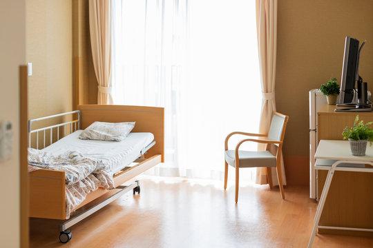 Pflege zu Hause und im Heim