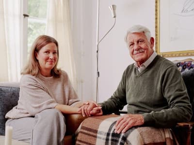 Pflegewegweiser GmbH - Unterstützung für pflegende Angehörige